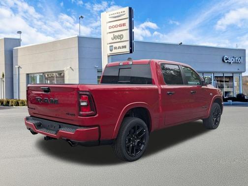 Molten Red Pearlcoat 2026 RAM 1500 Laramie