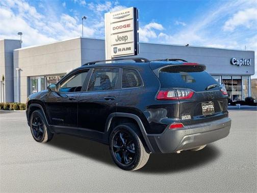 2023 Jeep Cherokee Altitude