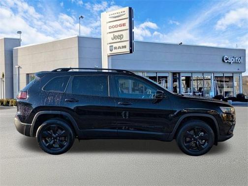 2023 Jeep Cherokee Altitude