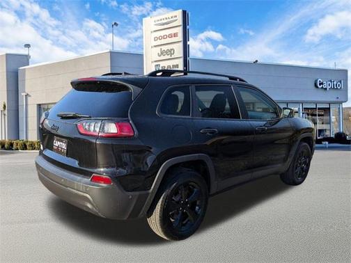 2023 Jeep Cherokee Altitude