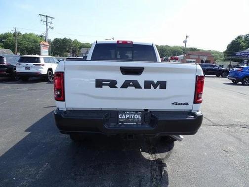 2025 RAM 2500 Tradesman Crew Cab 4x4 6'4' Box
