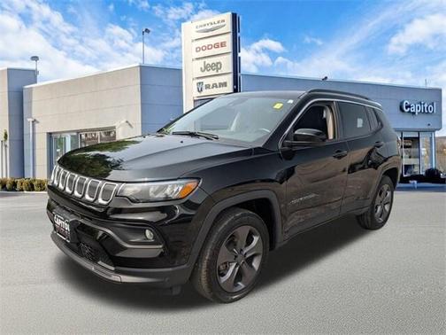 2022 Jeep Compass Latitude Lux