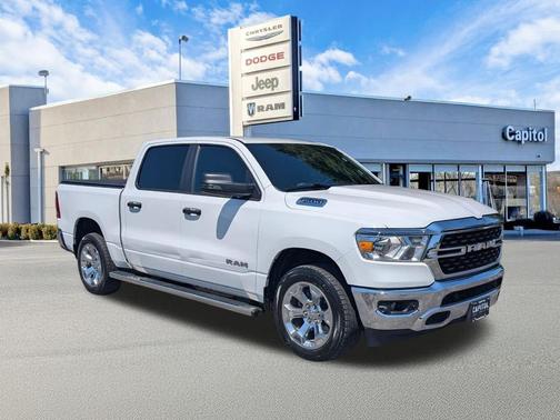 Bright White Clearcoat 2023 RAM 1500 Big Horn/Lone Star