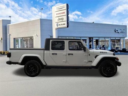 2021 Jeep Gladiator Willys 4x4