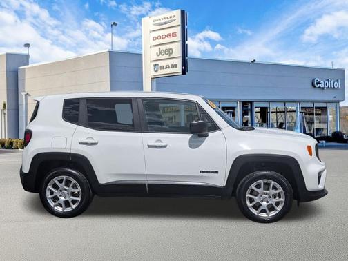 Alpine White Clearcoat 2023 Jeep Renegade Latitude