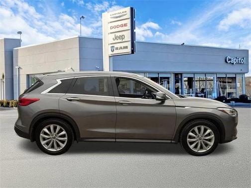 2019 INFINITI QX50 ESSENTIAL