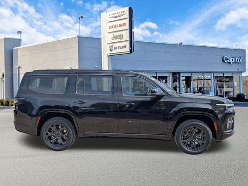 High Gloss Black 2026 Jeep Grand Wagoneer Limited Altitude 4x4