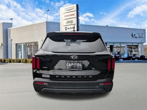 2021 Kia Sorento LX