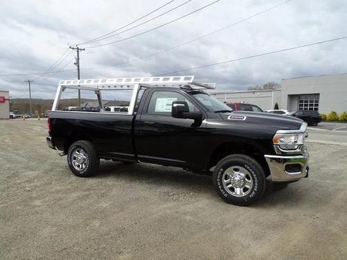 2024 RAM 2500 Tradesman Regular Cab 4x4 8' Box