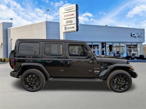 2022 Jeep Wrangler Unlimited 4xe Sahara