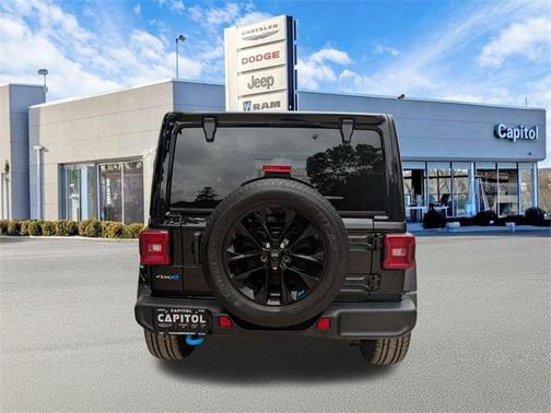 2022 Jeep Wrangler Unlimited 4xe Sahara