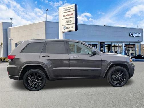 2021 Jeep Grand Cherokee Laredo