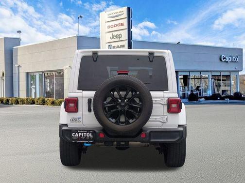 2022 Jeep Wrangler Unlimited 4xe Sahara