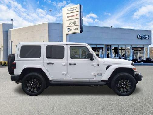 2022 Jeep Wrangler Unlimited 4xe Sahara