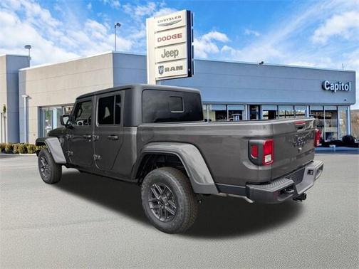 2025 Jeep Gladiator Sport S