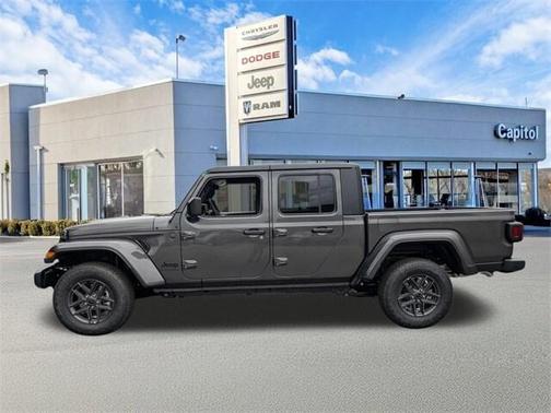 2025 Jeep Gladiator Sport S