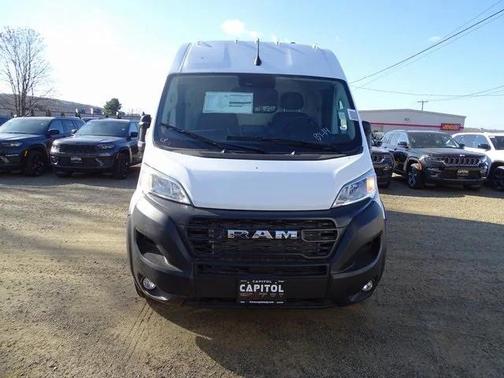 2025 RAM ProMaster 2500 Tradesman