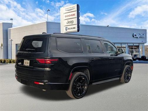 2022 Jeep Wagoneer Series II Carbide 4x4