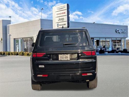 2022 Jeep Wagoneer Series II Carbide 4x4