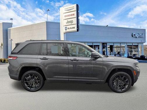 2023 Jeep Grand Cherokee 4xe 30th Anniversary