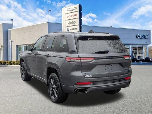 2023 Jeep Grand Cherokee 4xe 30th Anniversary