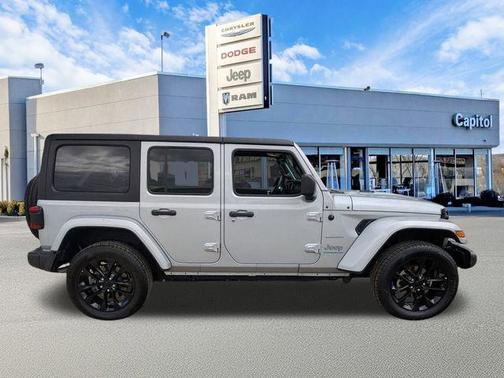2023 Jeep Wrangler 4xe Sahara