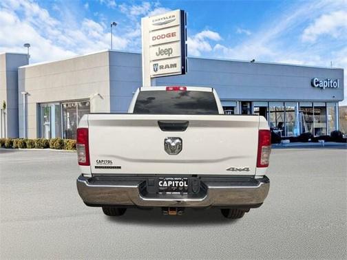 2023 RAM 2500 Big Horn Crew Cab 4x4 6'4' Box