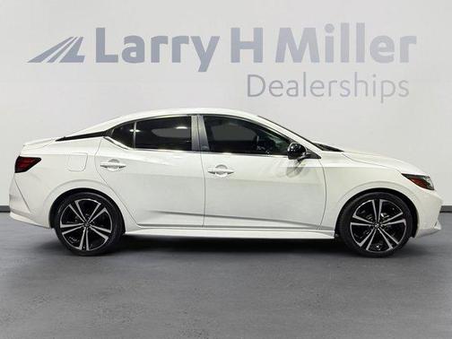 Aspen White 2021 Nissan Sentra SR