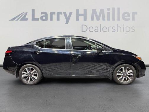 2020 Nissan Versa 1.6 SV
