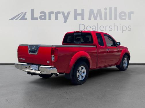 Red Alert 2010 Nissan Frontier SE