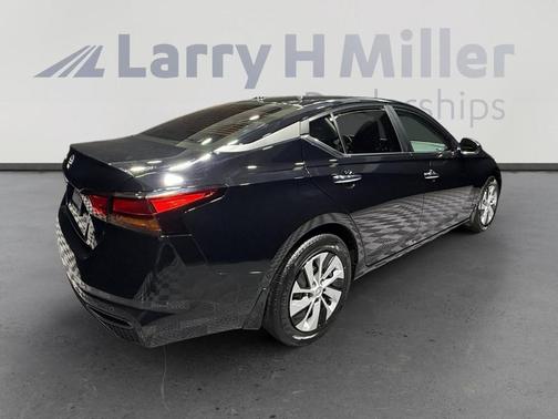 2025 Nissan Altima S