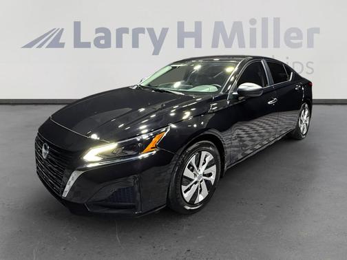 2025 Nissan Altima S