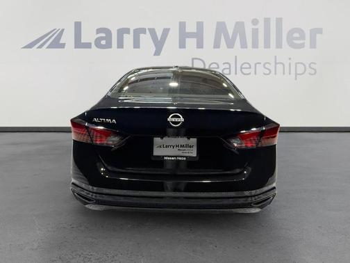 2025 Nissan Altima S