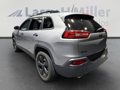 Billet Silver Metallic Clearcoat 2017 Jeep Cherokee Altitude