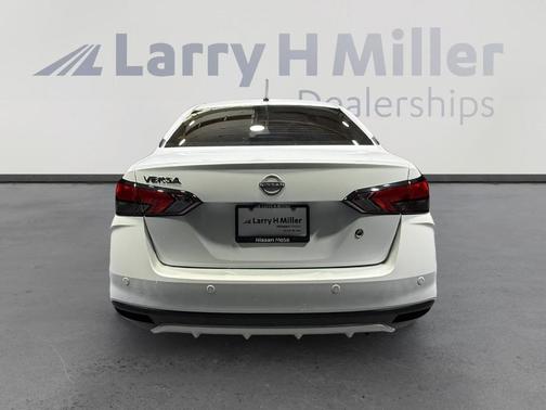 Cloud White 2025 Nissan Versa S