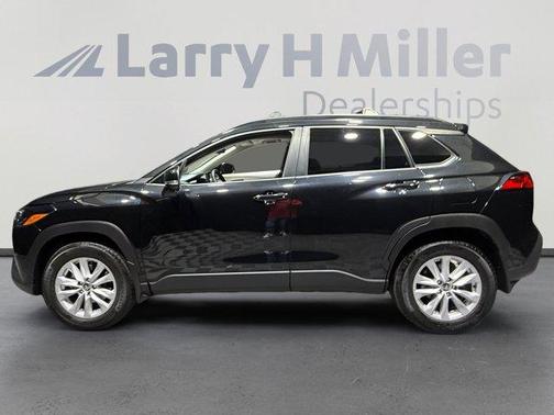 Jet Black 2024 Toyota Corolla Cross LE