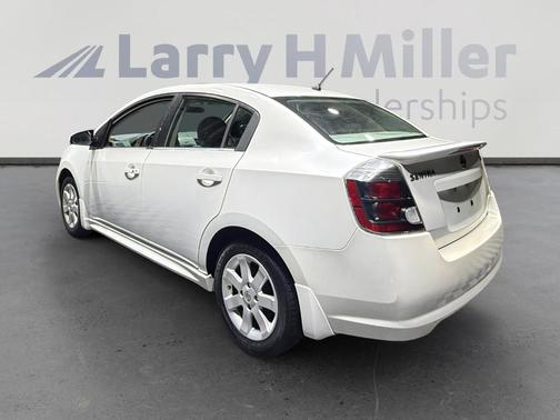 2011 Nissan Sentra 2.0 SR