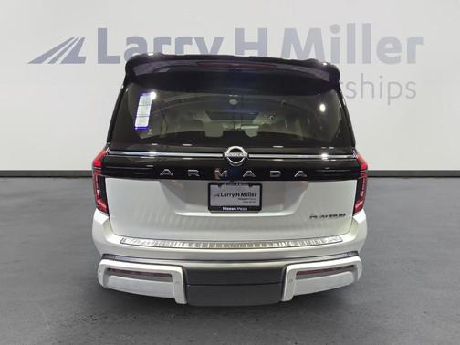 2025 Nissan Armada Platinum
