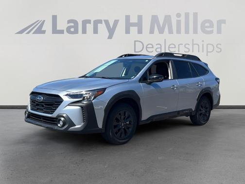 Ice Silver Metallic 2025 Subaru Outback Onyx Edition