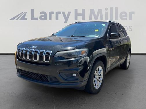 Diamond Black 2019 Jeep Cherokee Latitude