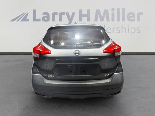 2019 Nissan Kicks SV