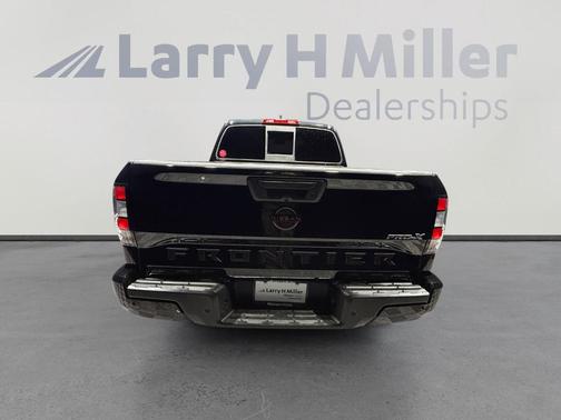 2022 Nissan Frontier PRO-X