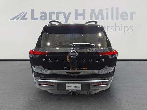 2025 Nissan Pathfinder Rock Creek