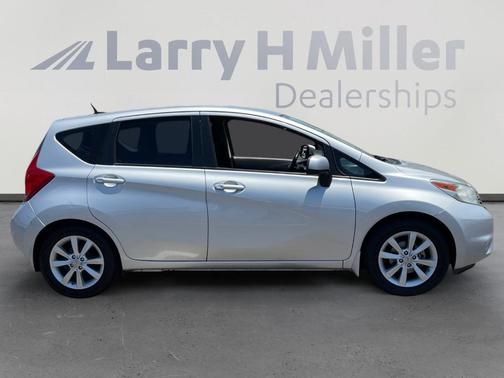 Brilliant Silver Metallic 2014 Nissan Versa Note SV