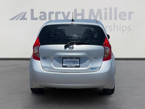 Brilliant Silver Metallic 2014 Nissan Versa Note SV