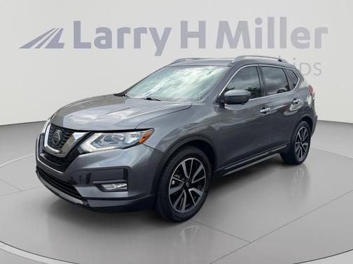 Gun Metallic 2019 Nissan Rogue SL