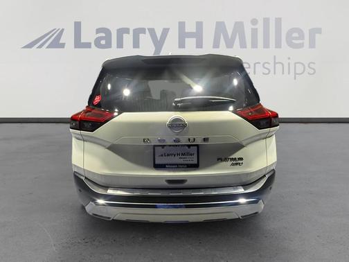 White 2023 Nissan Rogue Platinum