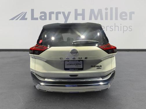 White 2023 Nissan Rogue Platinum