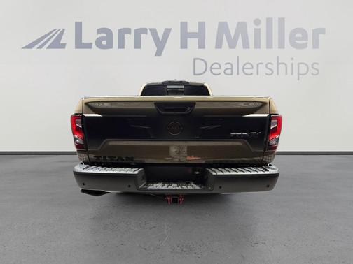 2024 Nissan Titan PRO-4X