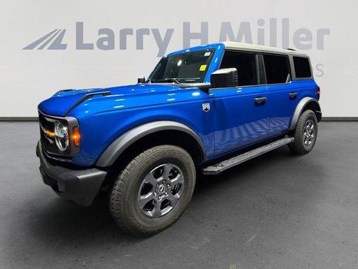 Blue Metallic 2024 Ford Bronco Big Bend